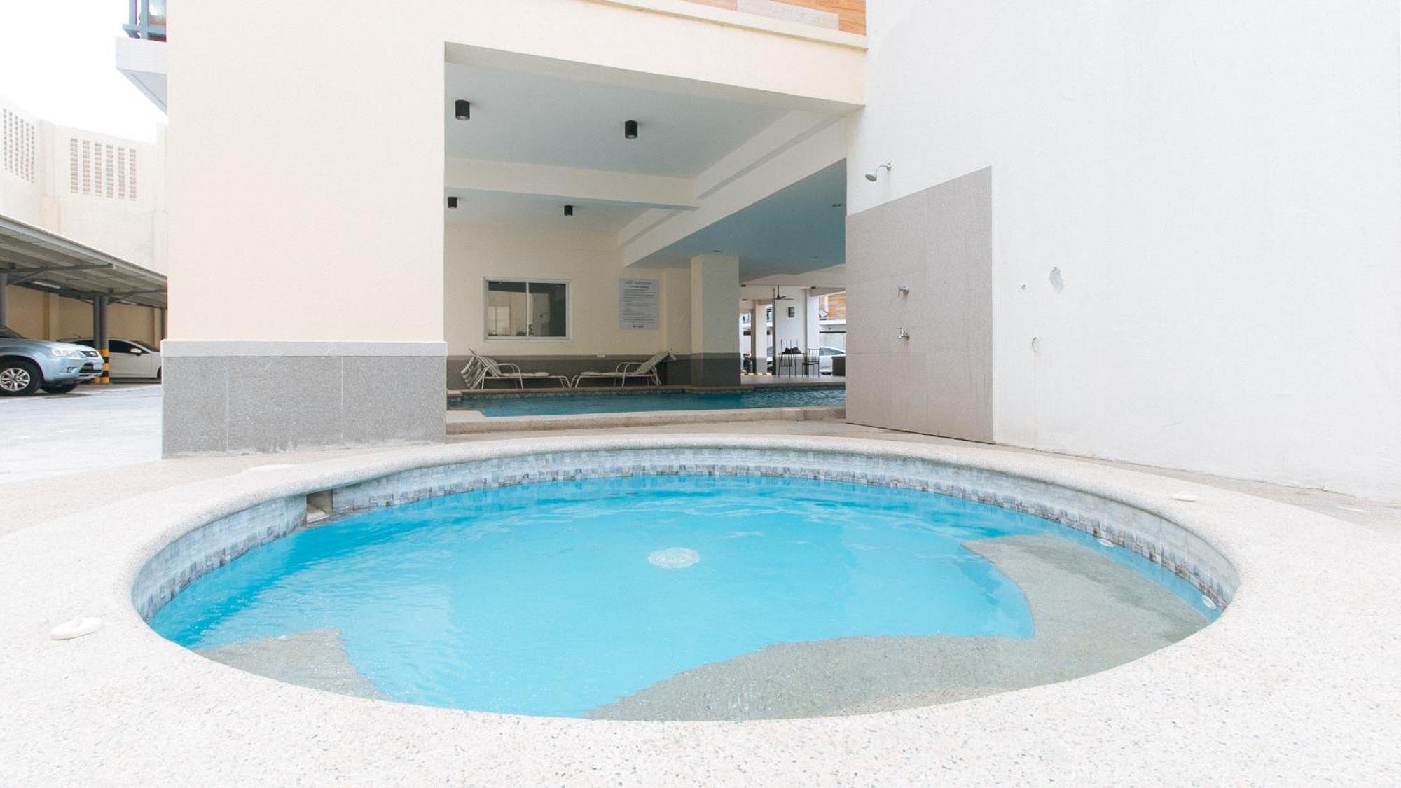 Reddoorz Plus At Alpina Heights Paranaque Paranaque City Екстер'єр фото