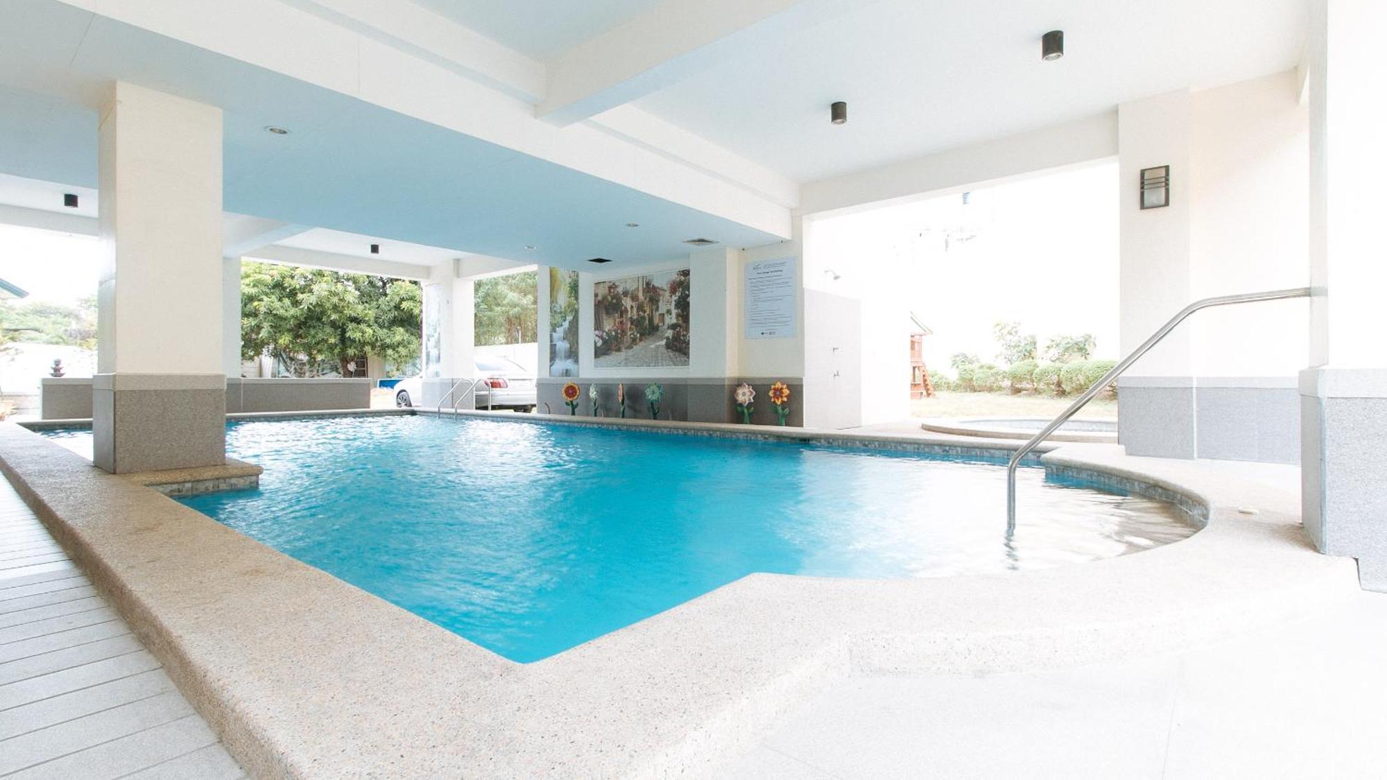 Reddoorz Plus At Alpina Heights Paranaque Paranaque City Екстер'єр фото